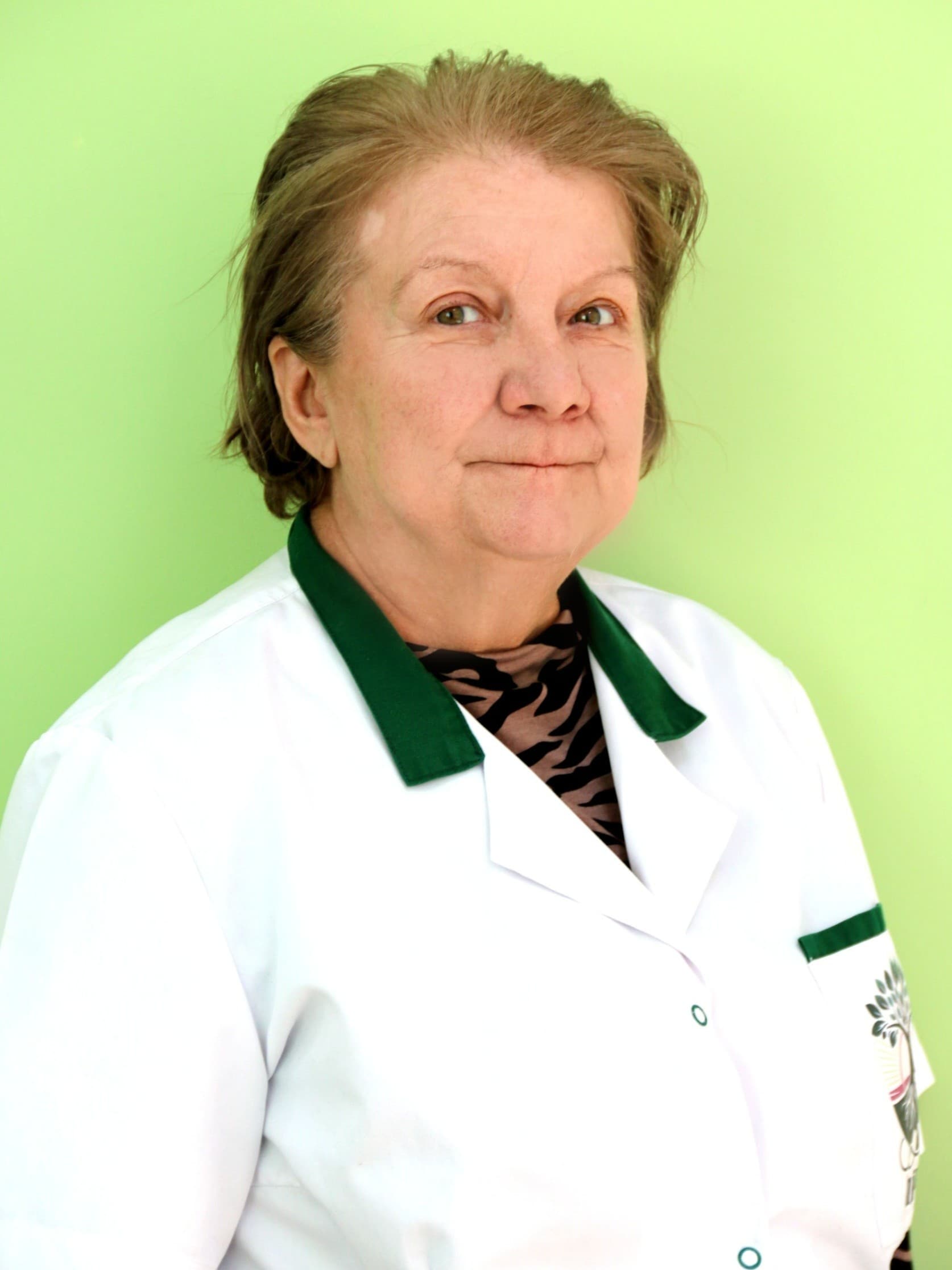 Dr. Naghi Simona Nicoleta